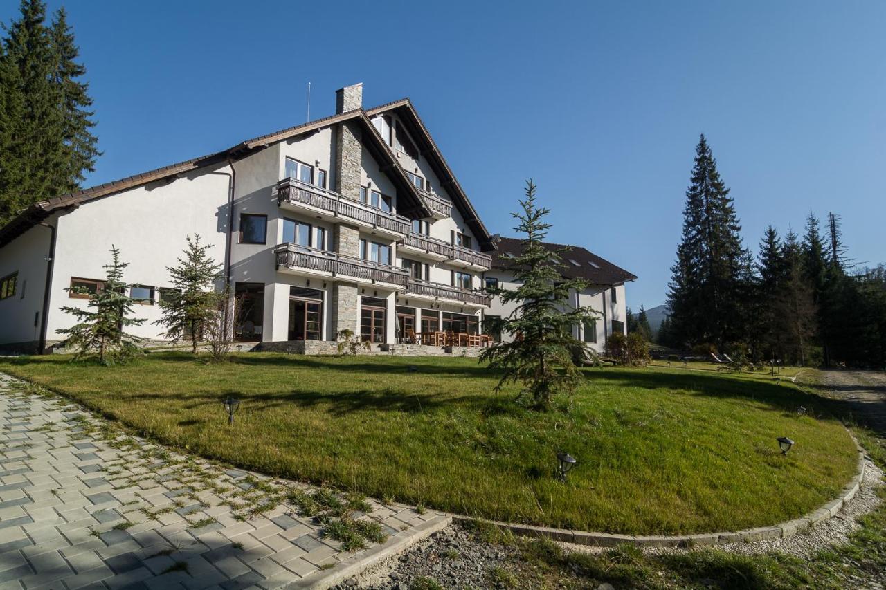 Pensiunea Izvorul Zanelor Colibita Exterior photo